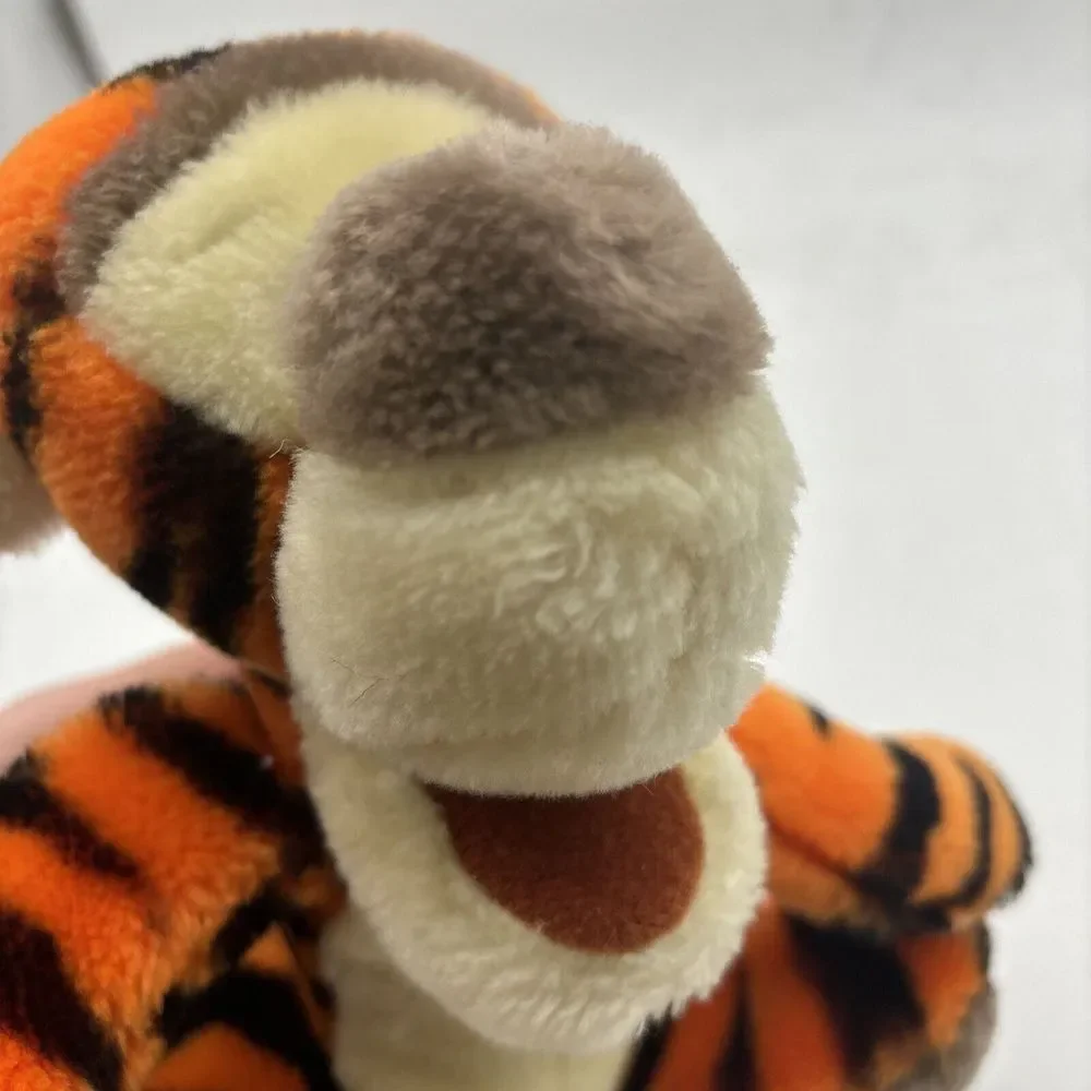 Disneyland Walt Disney Vintage Plush Tigger Stuffed Animal 9
